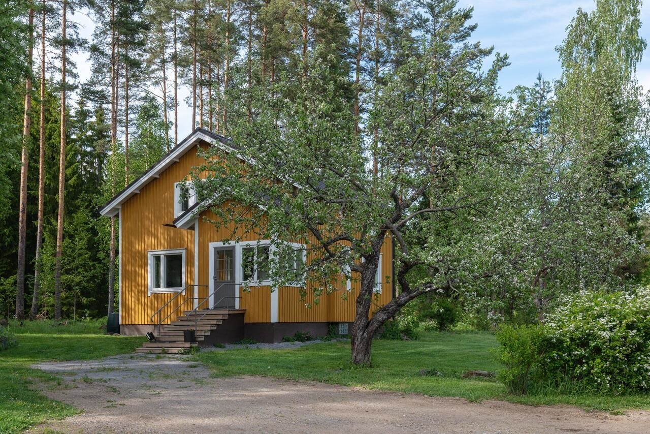 Виллы Björkbo, Old farm with modern conveniences Särkilahti-4