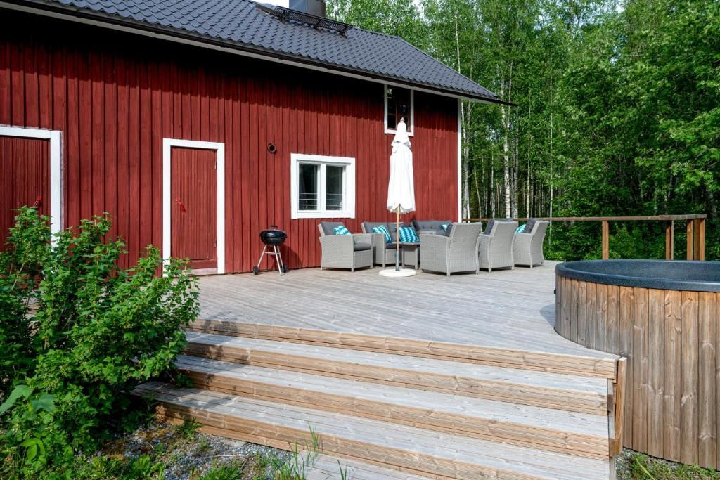 Виллы Björkbo, Old farm with modern conveniences Särkilahti-36