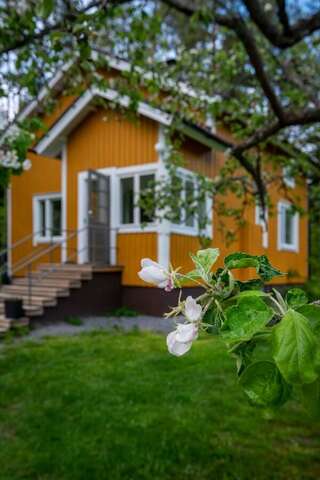 Виллы Björkbo, Old farm with modern conveniences Särkilahti-1